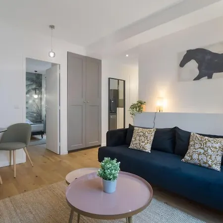 Bel - Invalides Appartement
